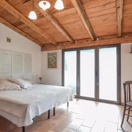 Amazing In Santa Teresa Di Riva With Kitchen Casa de Férias Capomulini