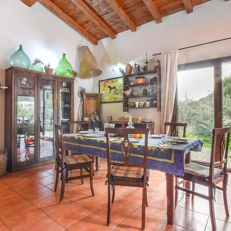 Amazing In Santa Teresa Di Riva With Kitchen *